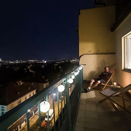 Sunny Terrace דירה פראג