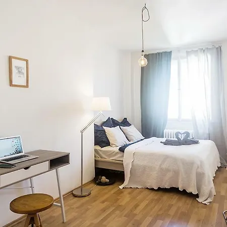 דירה Sunny Terrace פראג